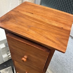 ①高さ136cmの棚の画像
