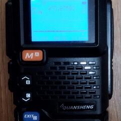 ほぼ新品 広帯域受信機 100MHz～998MHz受信可能 FMラジオの画像