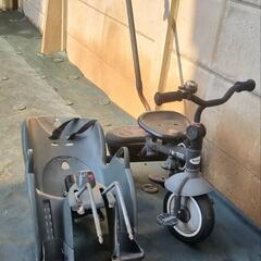 無料 三輪車子供と
チャイルドシート自転車
の画像