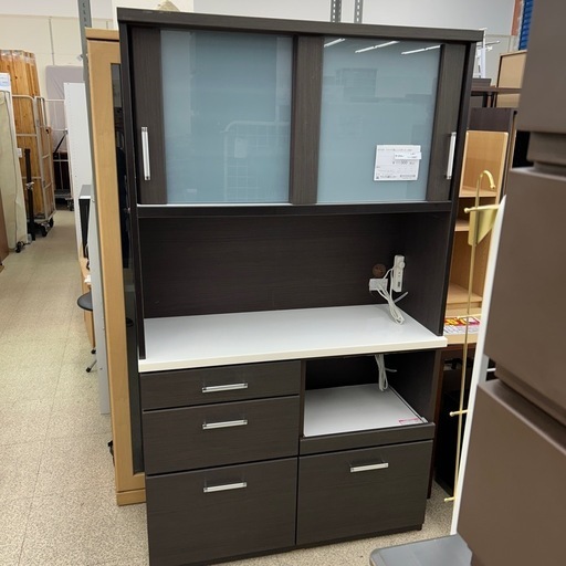 リユースのサカイ東金店 NITORI スライド扉レンジボード DBR ※中央コンセント通し穴破れあり TJ13687