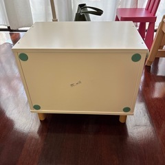 ちょっとした棚(IKEA)の画像