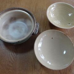 土鍋（小）と蓋の画像