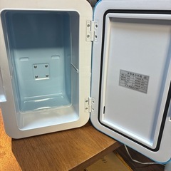 コンパクト冷蔵庫　新品　動作確認済み　詳細納得の方のみの画像
