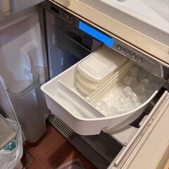 冷蔵庫（現在利用中なので、受け渡しは別途調整）の画像