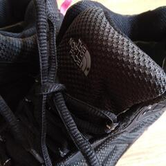 THE　NORTHFACE登山用スニーカーの画像