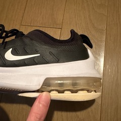 NIKEエアマックスアクシス 24.5cm★辻堂まで！の画像