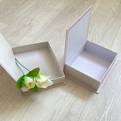 threeppy 小物入れ 本型の画像