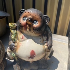 狸の置物セットの画像