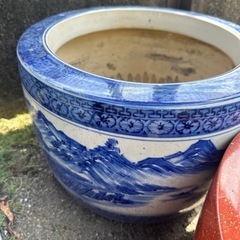 山水火鉢の画像