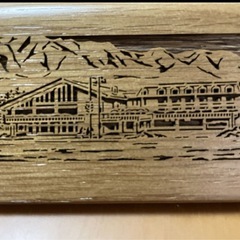 小型置き木製時計（液晶デジタル）の画像