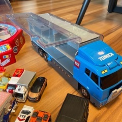 トミカ　クレーンゲーム　トラック　など80台くらいの画像