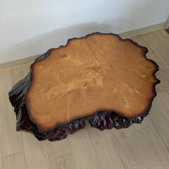 自然木目の座卓の画像
