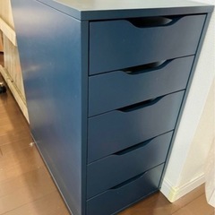 IKEA ネイビーの引き出しの画像