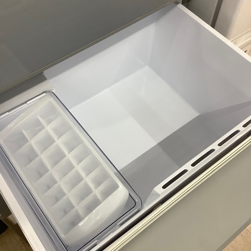 6ヶ月の動作保証付き】AQUAの3ドア冷蔵庫のご紹介です