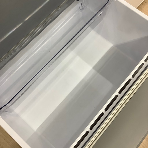 6ヶ月の動作保証付き】AQUAの3ドア冷蔵庫のご紹介です