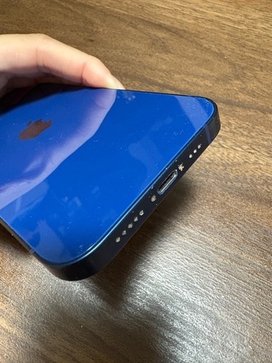 iPhone12 ブルー