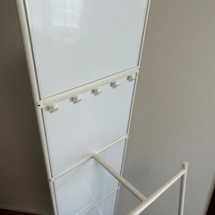 IKEA スタンドミラー　全身鏡　ラック付の画像