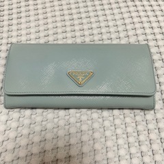 プラダ 長財布 サフィアーノの画像