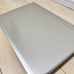 [美品][LEDスピーカー・マウス・HDMIケーブル・USBメモリ32GB付]dynabook T55 PT55CGS-BJA3 サテンゴールド Core i5-7200U 15.6型 1TB フルHD Blu-ray Disc 指紋認証 HDMIの画像