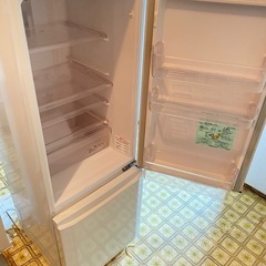 冷蔵庫の画像