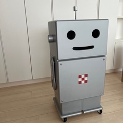 【ロボット型収納／おもちゃ箱にも】キャスター付き収納ケースの画像