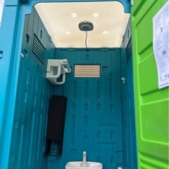 仮設トイレ
の画像