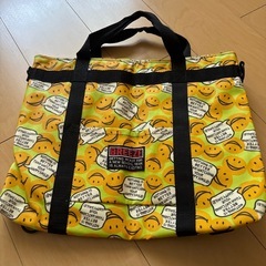 BREEZEバッグ、PUMAサンダルの画像
