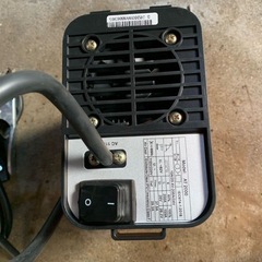 使用一度のみ　HITBOX AT2000インバーター溶接機　説明書のみ紛失　WEBに多くの情報ありの画像
