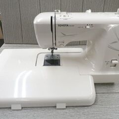 コンパクト電動ミシン TOYOTA CM1型 2011年製 PEM1200 コンパクトミシン 裁縫 家庭用 ソーイング 西岡店の画像