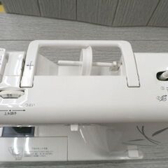 コンパクト電動ミシン TOYOTA CM1型 2011年製 PEM1200 コンパクトミシン 裁縫 家庭用 ソーイング 西岡店の画像