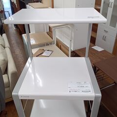 ↓タイトルにコピペする ★リユースのサカイ水戸店★レンジ台ホワイト×シルバーH153.5×D50×W56クリーニング済みMT5117の画像