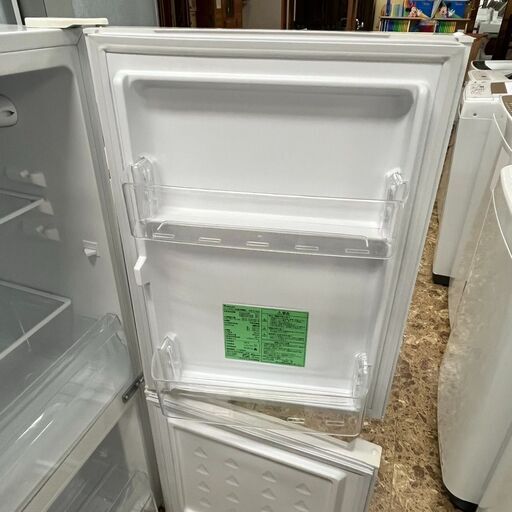 ヤマダセレクト ノンフロン冷凍冷蔵庫 YRZ-C12G2 2020年製 117L 札幌 東区