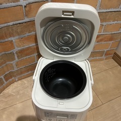 🎀ニトリ🎀✨マイコン炊飯ジャー✨3合炊き❣️🌟ほぼ未使用に近い🌟❣️高年式🌈の画像
