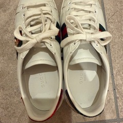 GUCCI レディーススニーカーの画像