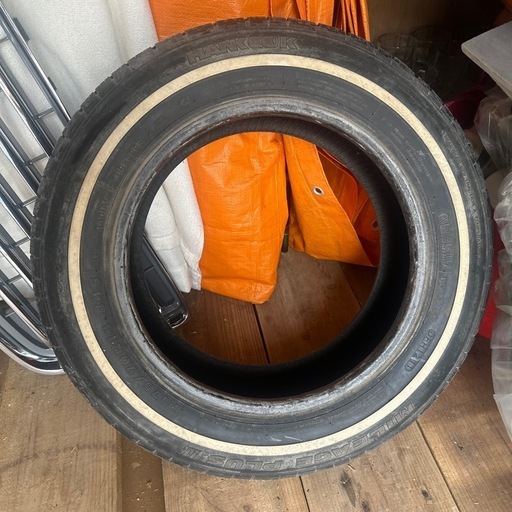 値引きしました。お待ちしてます。断捨離中 ホワイトリボンタイヤ4本