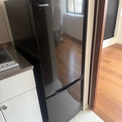 新品.未使用　　TOSHIBA  GR-V17BS東芝 冷蔵庫 の画像