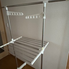 室内物干しハンガーの画像