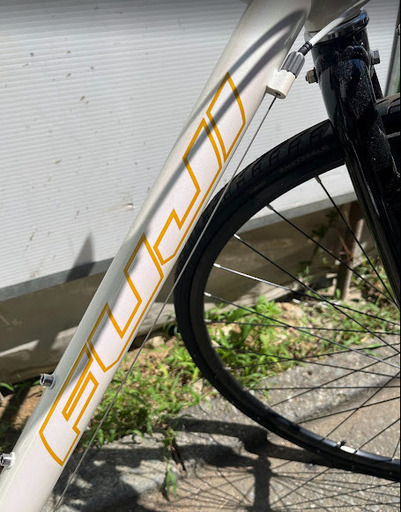 ☆超特価☆ クロスバイク FUJI ABSOLUTE S 新古品 展示品