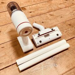 Joy house USB充電式コードレス掃除機 A-016の画像