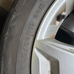 スバル　純正ホイール　　アルミホイール　フォレスター　225/60R17 99Hの画像