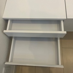 昇降式テーブルホワイトの画像