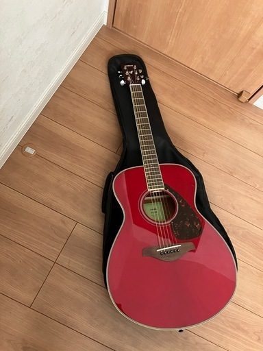 FS820 RR ルビーレッド　アコースティックギター　アコギ