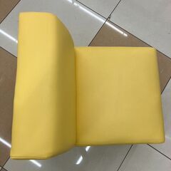 💺１Ｐソファ💺オフィスソファ💺応接ソファ💺ビニールレザー張り💺パステルカラー💺全部で同じ商品８点ございます💺No.2444の画像