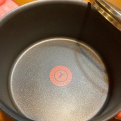 T-fal  ティファール  両手鍋 レッドの画像
