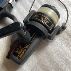 Excel Surf 390M 釣り竿 ＋ Ryobi CARBOWIN 2000 リール付きの画像