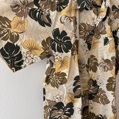 メンズ アロハシャツの画像