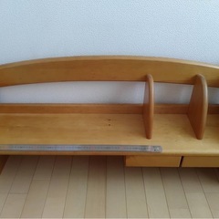 机の上に置く棚の画像