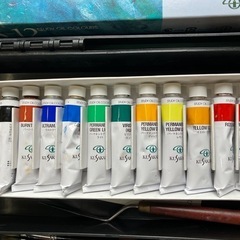 油絵の具セットの画像