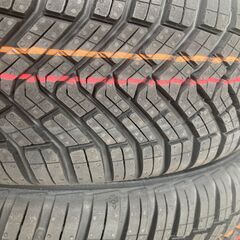 新品オールシーズンタイヤ４本セット！　155/65R14 の画像