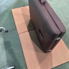 折りたたみ　エステベッドの画像